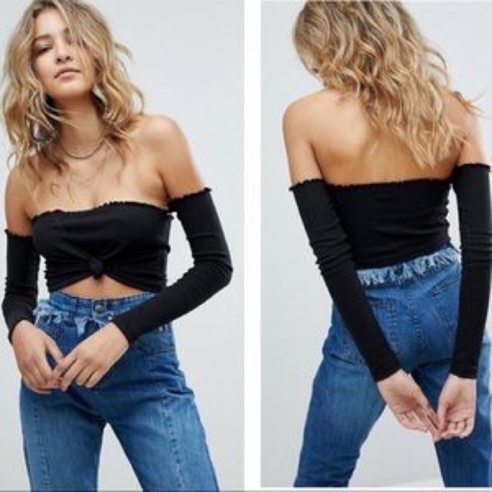 Missguided Bardot Knot Front Crop Top